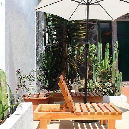Hostal Pimampiro ปูแอร์โต บาเกริโซ โมเรโน ภายนอก รูปภาพ