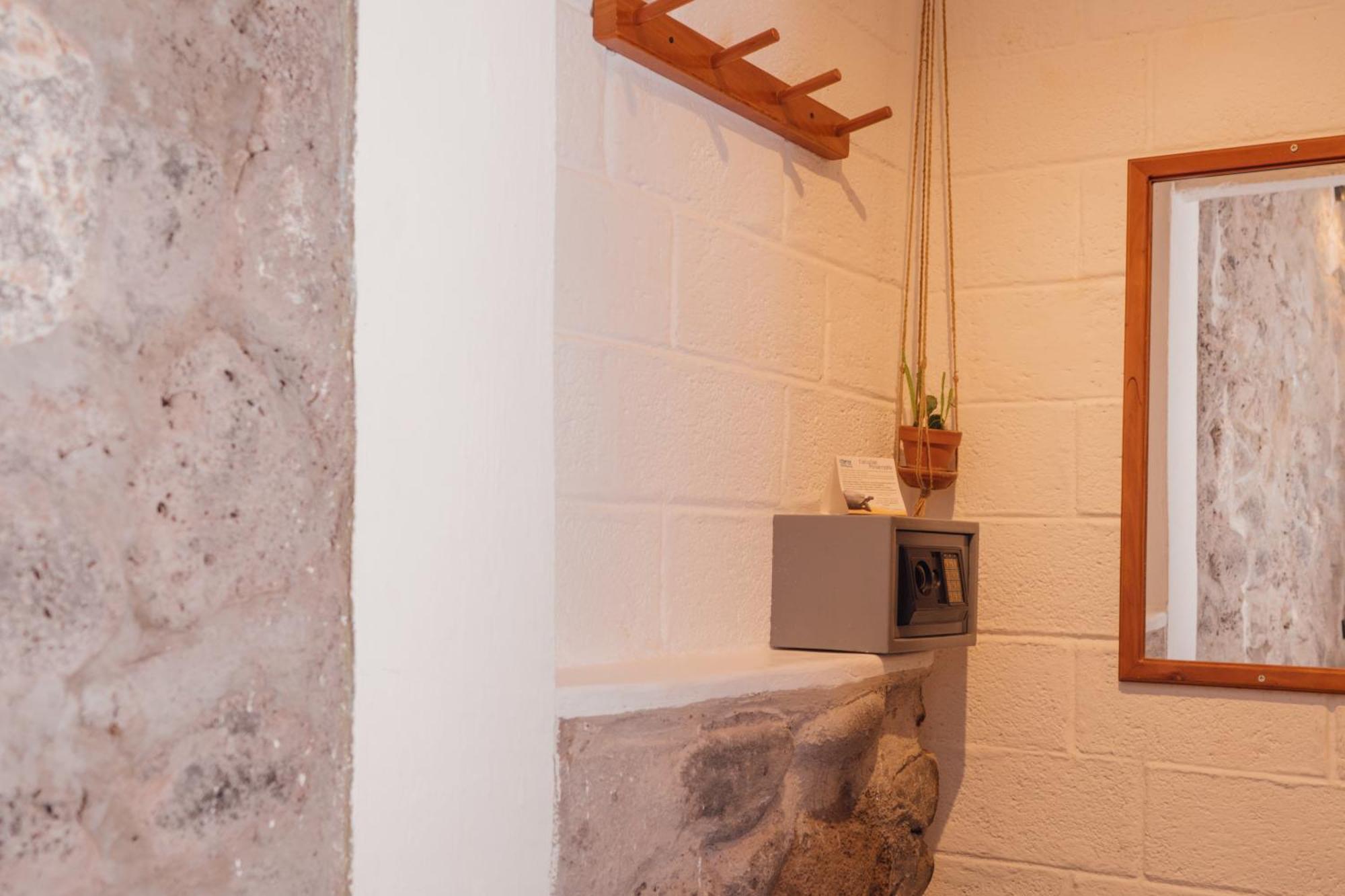 Hostal Pimampiro ปูแอร์โต บาเกริโซ โมเรโน ภายนอก รูปภาพ